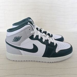 Nike Youth Air Jordan 1 Mid SE Oxidized Green White Sail Shoes FQ8088-103 SZ 7Y